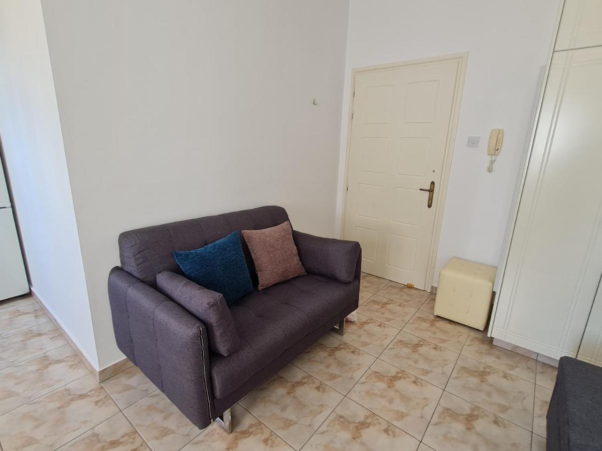 Laertis 2 Complex, Studio Apartment 106 - By Imh Travel & Tours Paphos Buitenkant foto