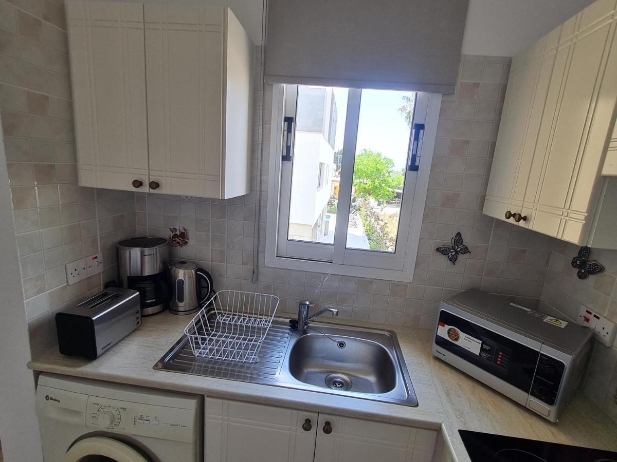 Laertis 2 Complex, Studio Apartment 106 - By Imh Travel & Tours Paphos Buitenkant foto